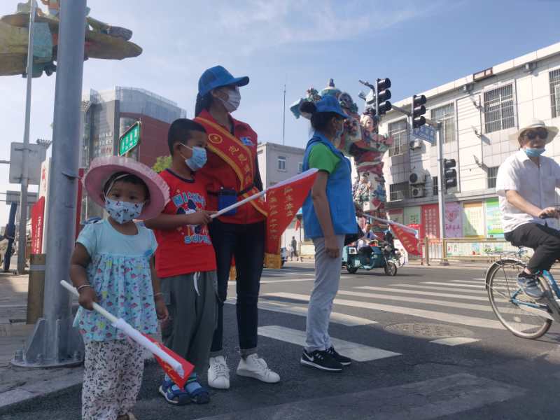 <strong>大黑吊操女人XX中国女人在线放</strong>